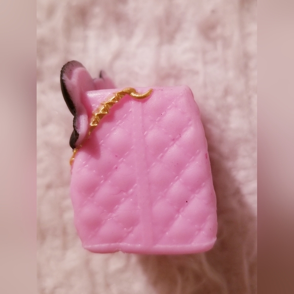 2017 L.O.L Surprise! Dolls Lil' Sisters Posh Pink Bag with Black Bow MGA S2 - Picture 6 of 7